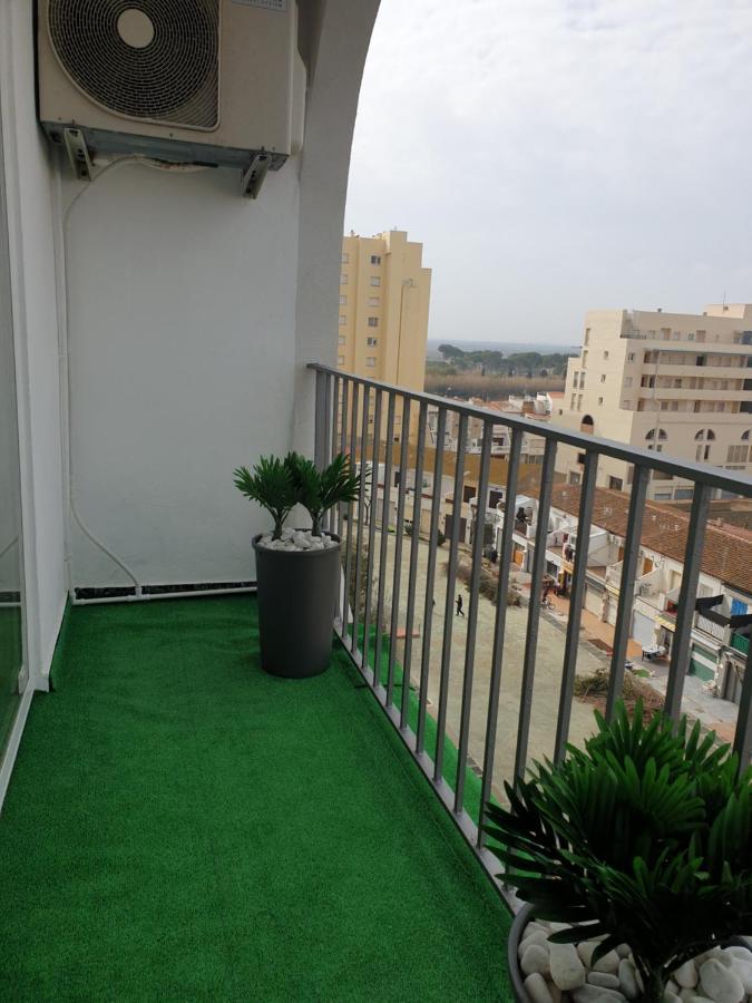 Les Pieds Dans L' Eau Apartment Empuriabrava Ngoại thất bức ảnh