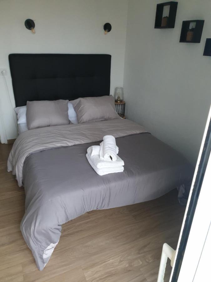 Les Pieds Dans L' Eau Apartment Empuriabrava Ngoại thất bức ảnh